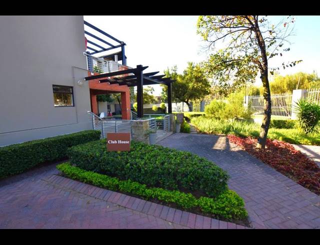 1 BEDROOM APARTMENT FOR SALE IN PAULSHOF